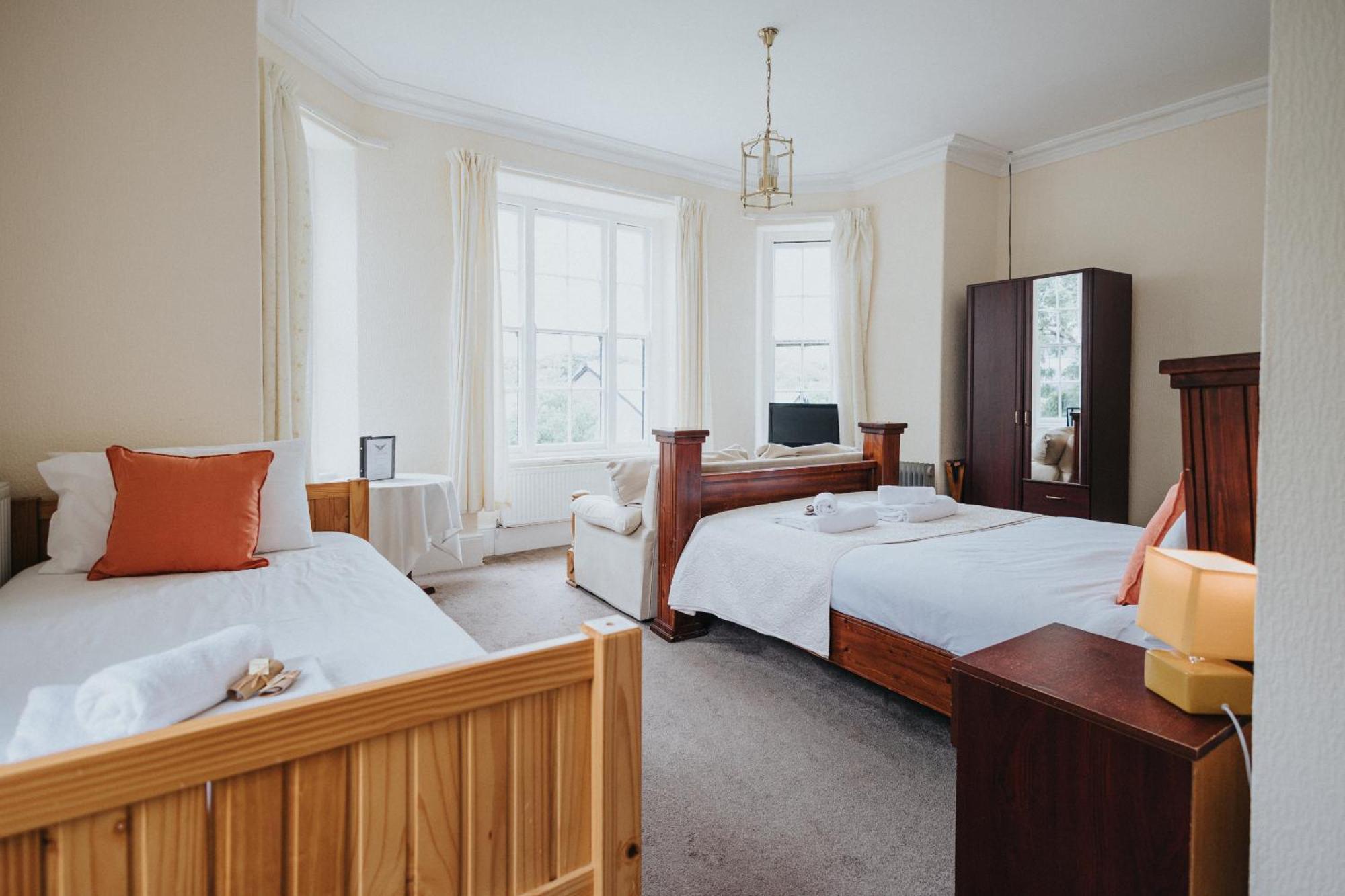 Ffestiniog Y Pengwern Bed & Breakfast エクステリア 写真